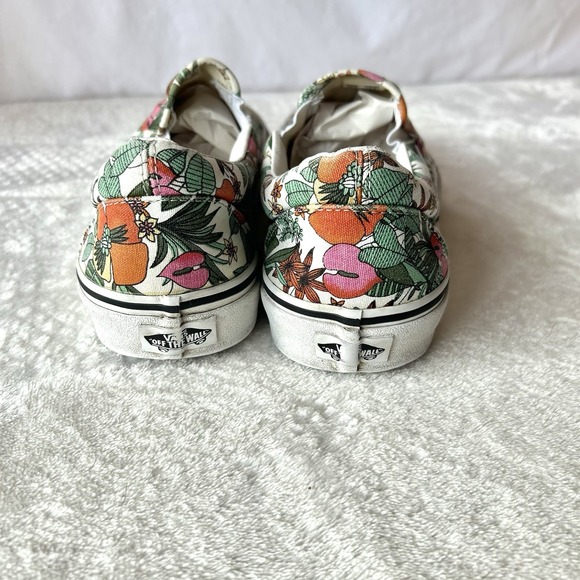Vans Classic Slip-On Men's 10.5 Tropical Floral Canvas Sneakers Multicolor - Picture 4 of 6